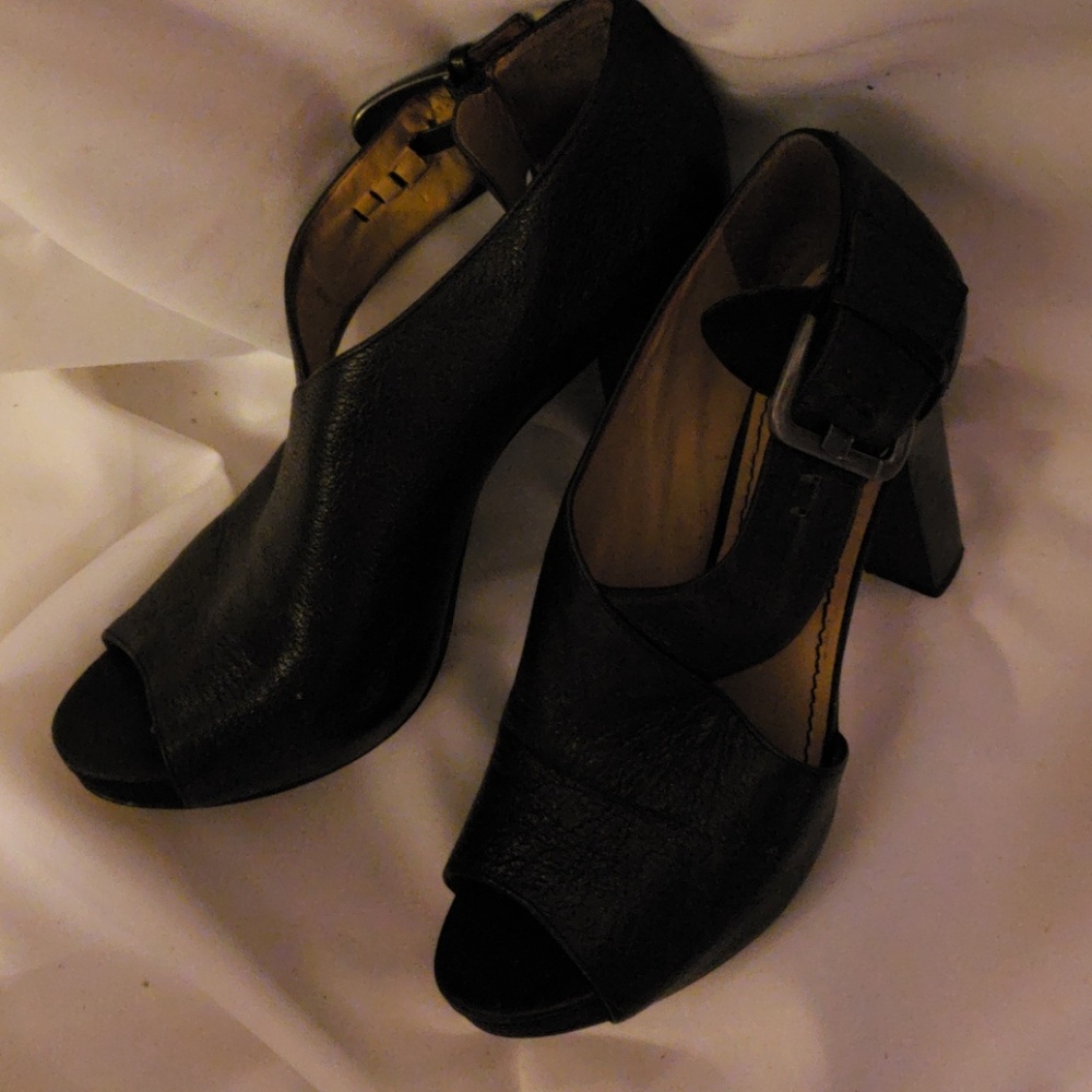 Nine West Open-toe Booties